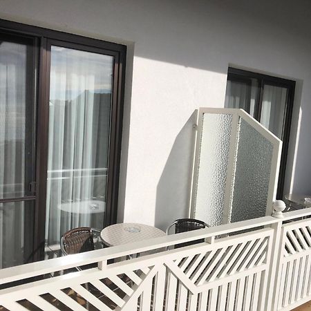 Haus Renee Acomodação com café da manhã Podersdorf am See Exterior foto
