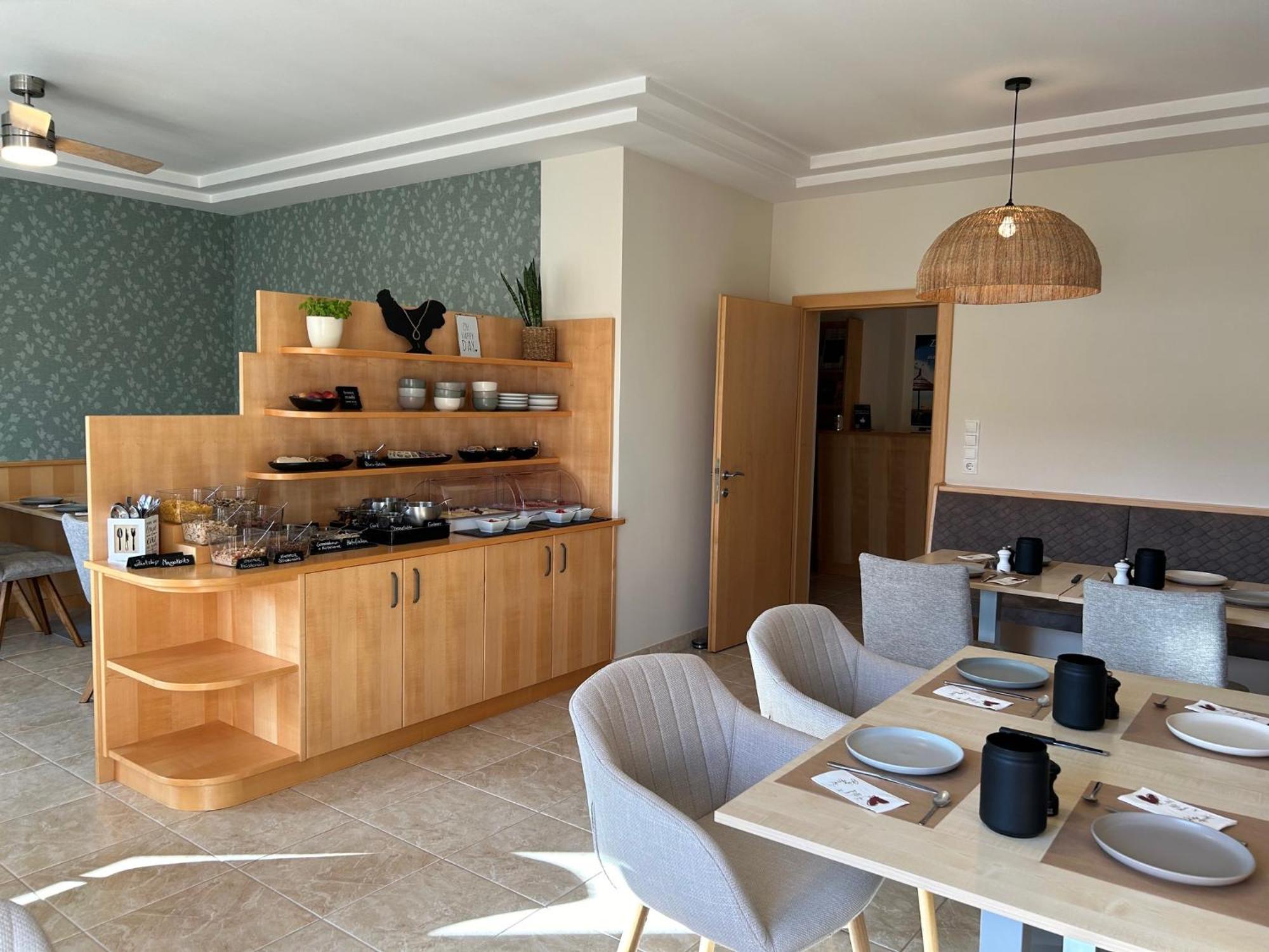 Haus Renee Acomodação com café da manhã Podersdorf am See Exterior foto